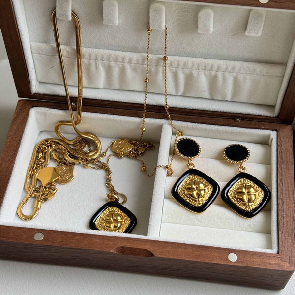 Enchant Luxe Charlotte Necklace