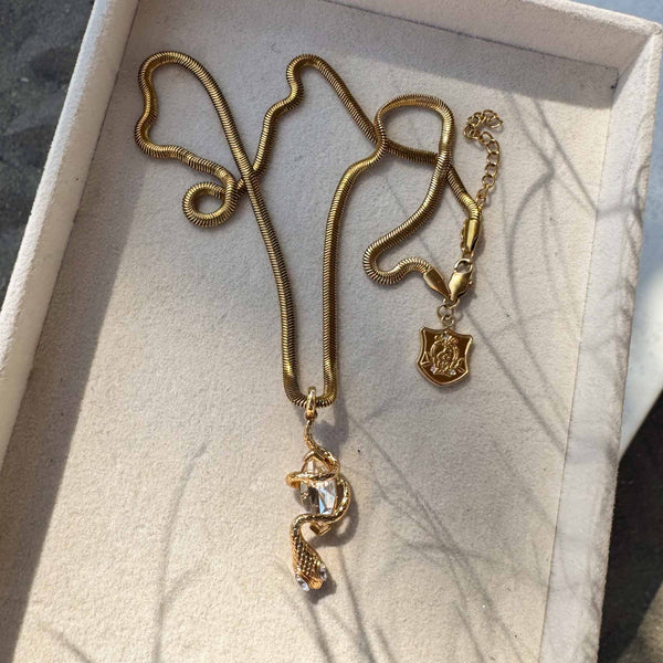 Enchant Luxe Velenza Snake Necklace