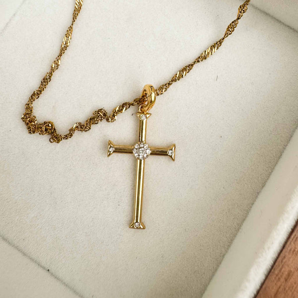Enchant Luxe Alessa Necklace